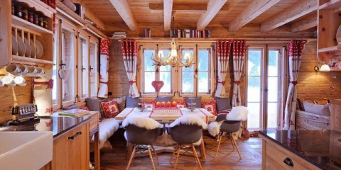 Alpská romantika: 60+ teplých a útulných fotografických nápadů pro kuchyni ve stylu horské chaty